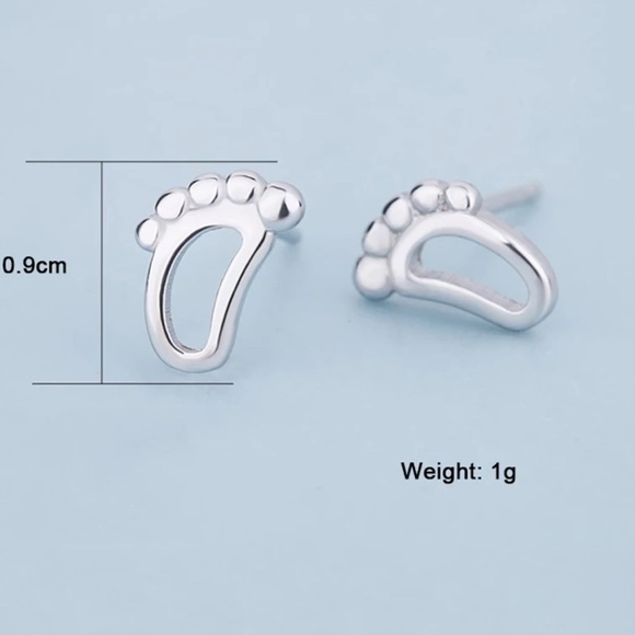 Sterling Silver 925 Stud Earrings - Picture 2 of 4